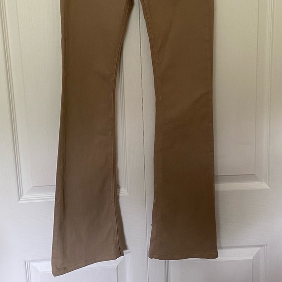 rag & bone Women's  Elephant Bell Tan Flare Jean. 25x30" Size 25 - Picture 13 of 16